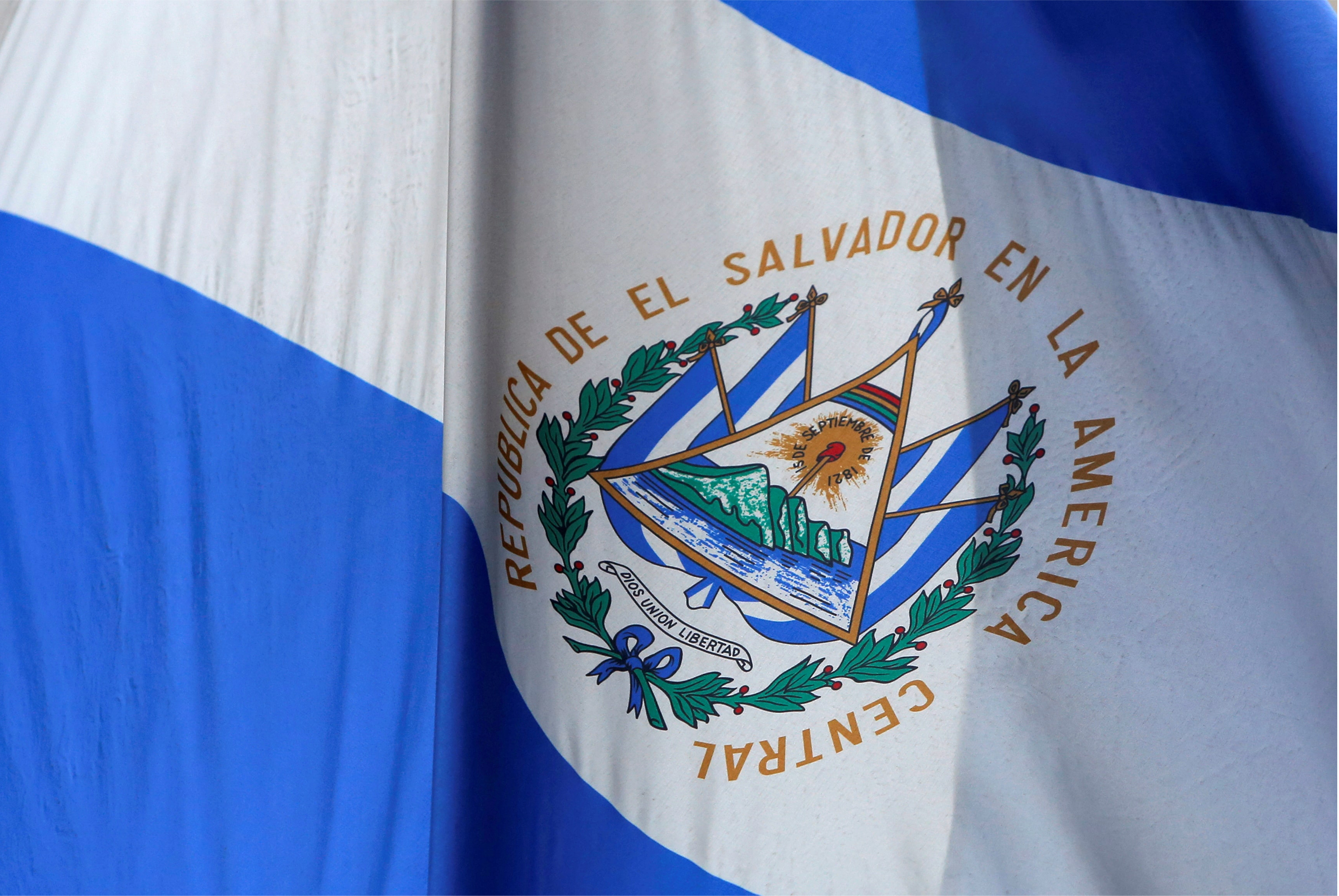 El Salvador Flag